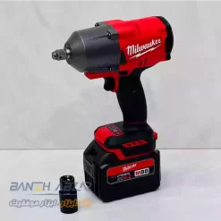 بکس شارژی میلواکی مدل m88